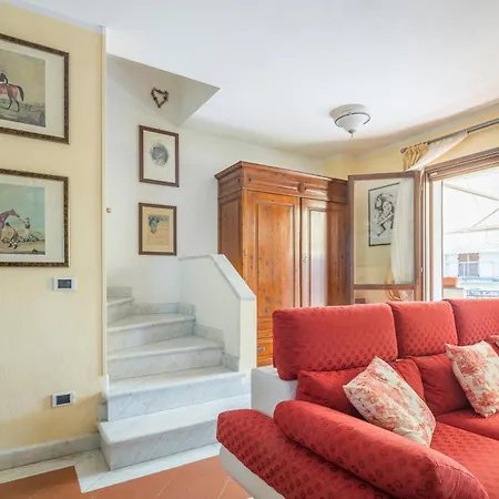 La Bouganville - House With Garden Dei Marmi, Toscana Apartment *