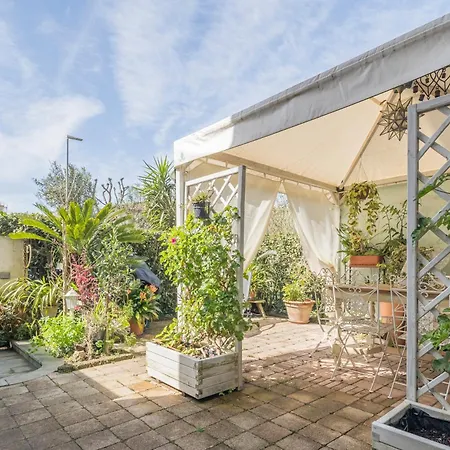 La Bouganville - House With Garden Dei Marmi, Toscana Apartment